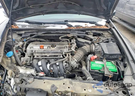 2011 Honda Accord Exl z USA, uszkodzony, nr VIN 1HGCP2F81BA137724